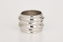 Load image into Gallery viewer, Platinum finger ring, STRAW