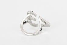 Load image into Gallery viewer, Platinum finger ring, &lt;3 (The internet heart)