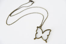 Load image into Gallery viewer, Vintage necklace, simple, BUTTERFLY